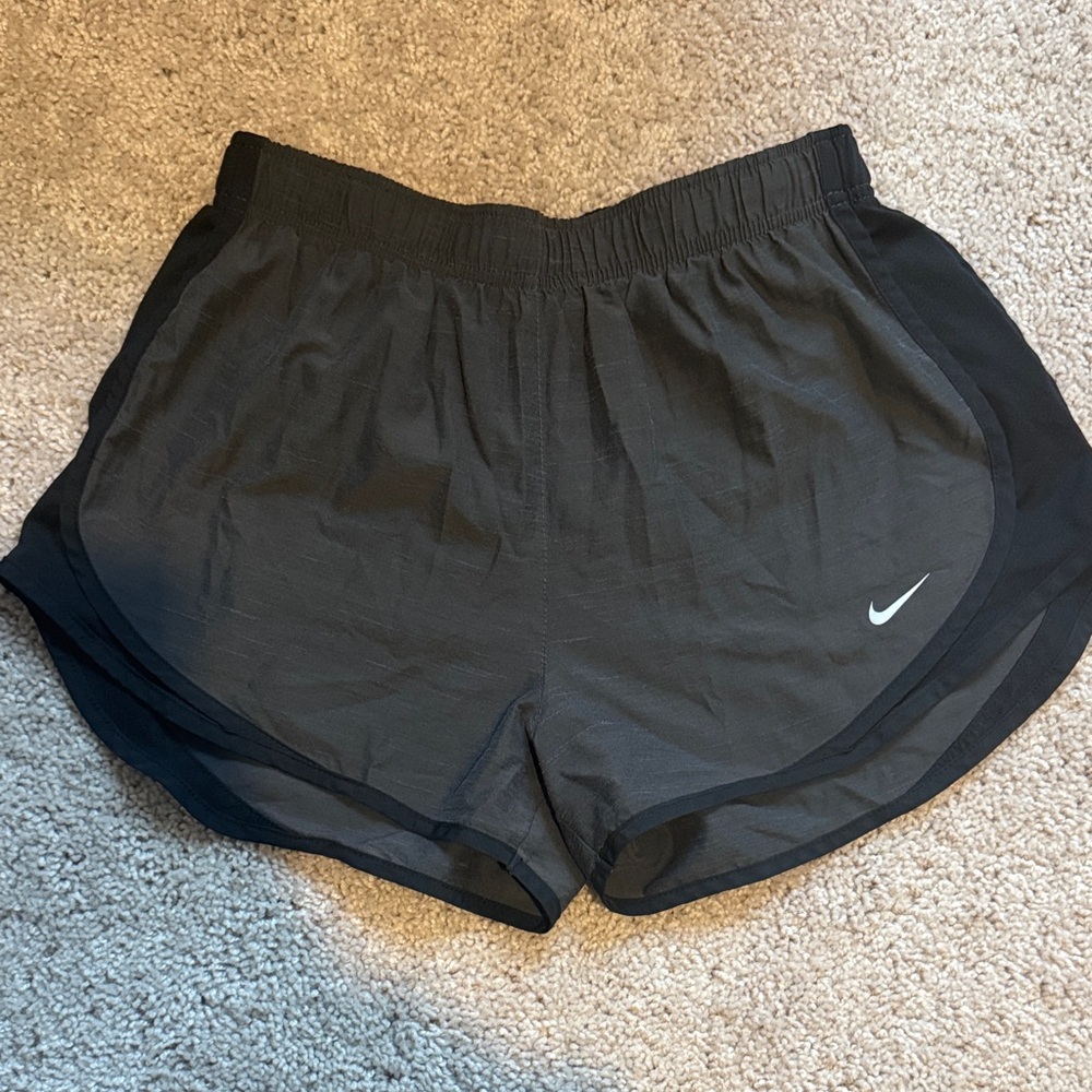 Nike Women's Gray Athletic Shorts